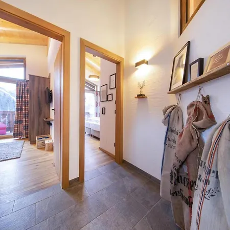 Cozy Mountain With Sauna * Neukirchen am Großvenediger